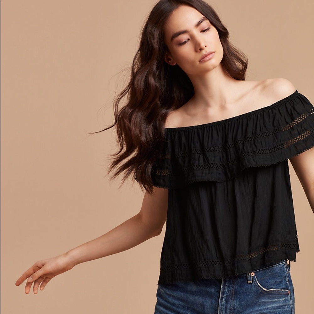 Aritzia WILFRED HOLLANDE BLOUSE